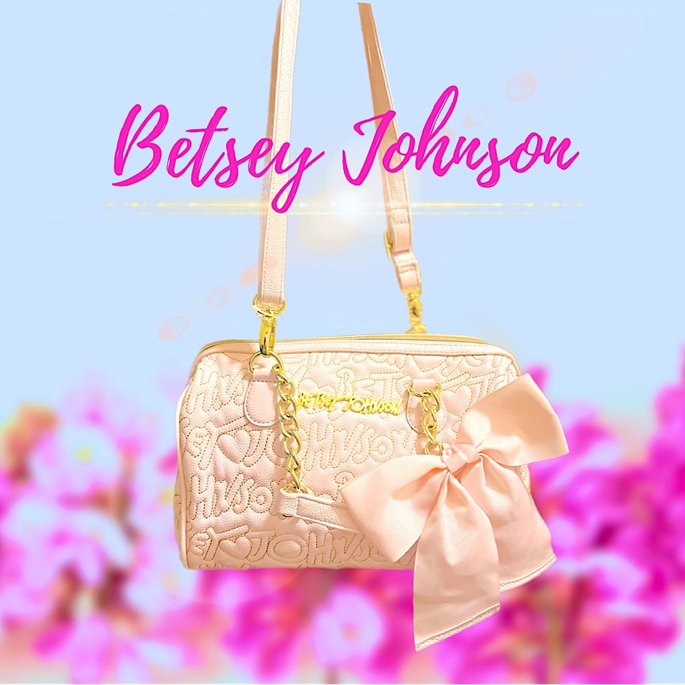 Like NEW Pale Pink Betsey Johnson Handbag